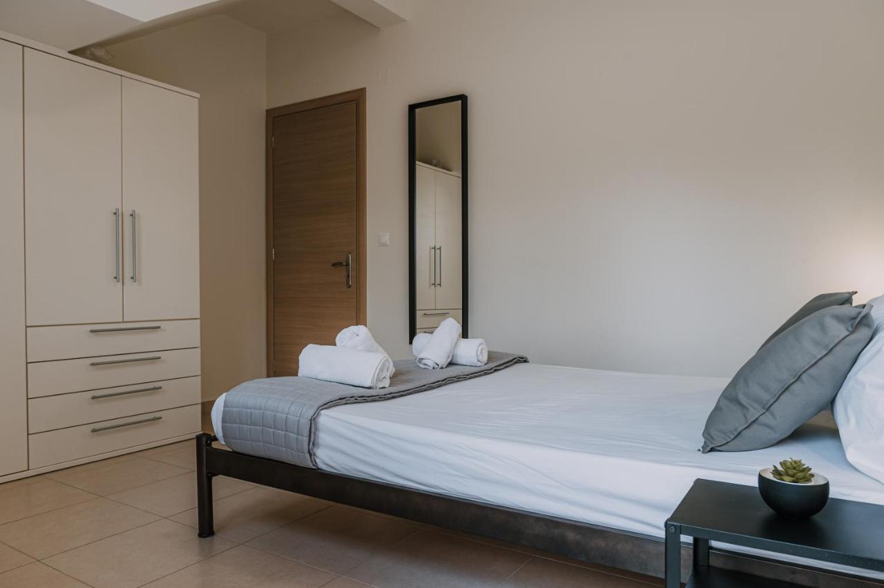 Hb Modern Apartments Tolo Luaran gambar