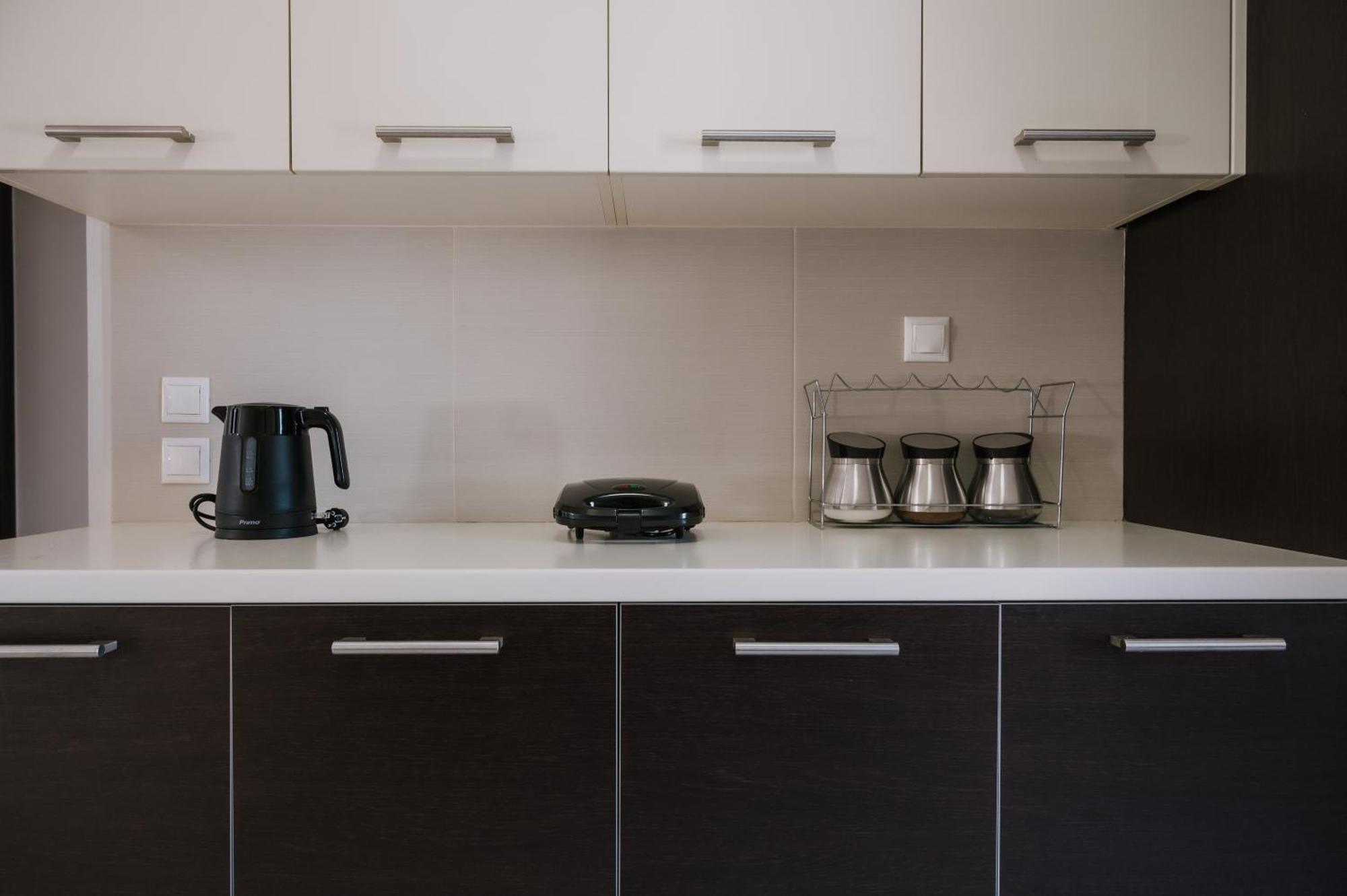 Hb Modern Apartments Tolo Luaran gambar