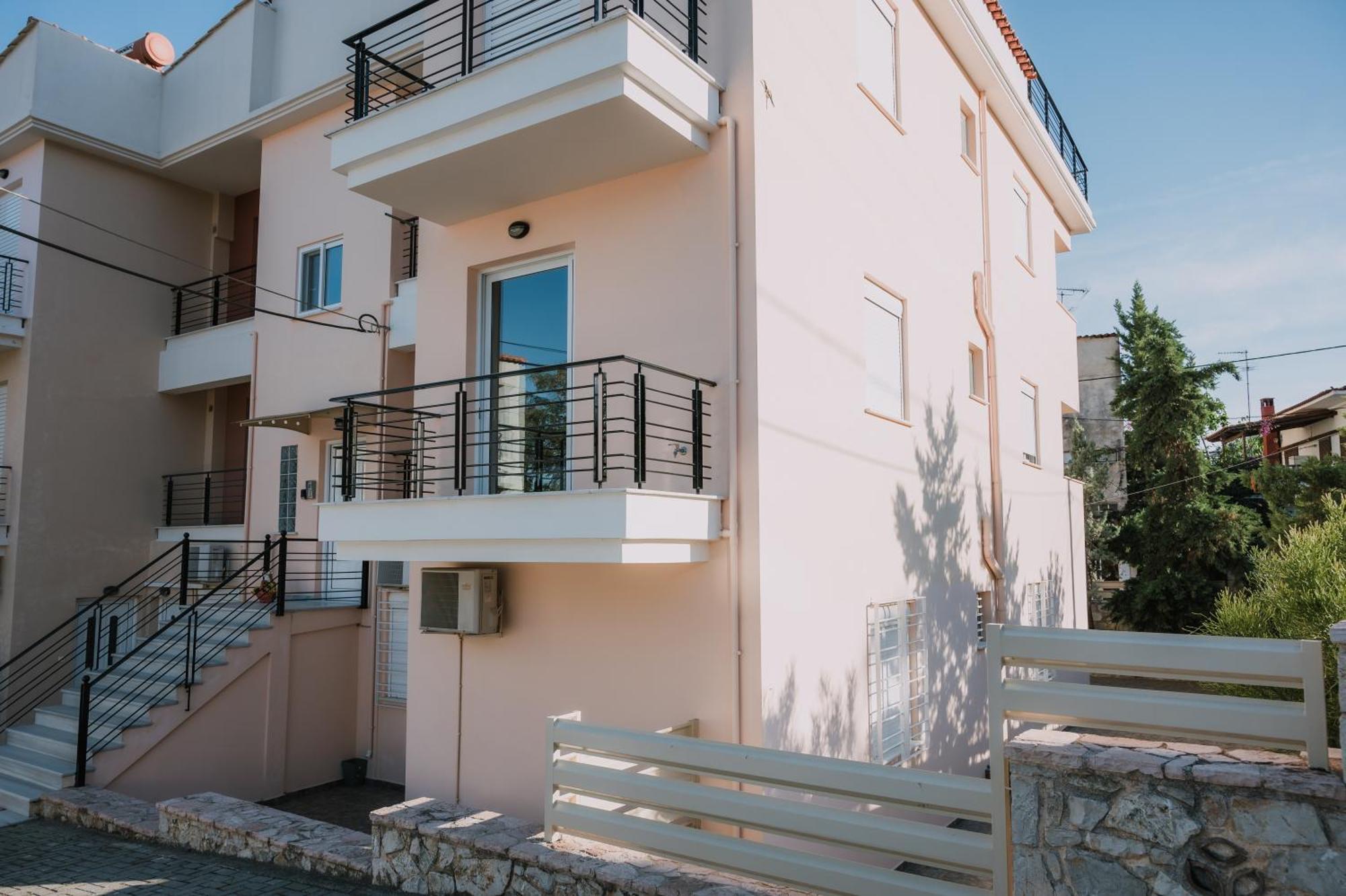 Hb Modern Apartments Tolo Luaran gambar