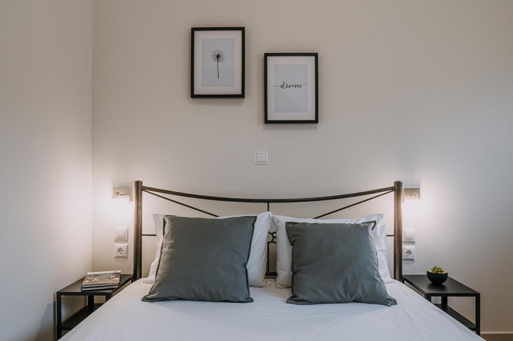 Hb Modern Apartments Tolo Bilik gambar
